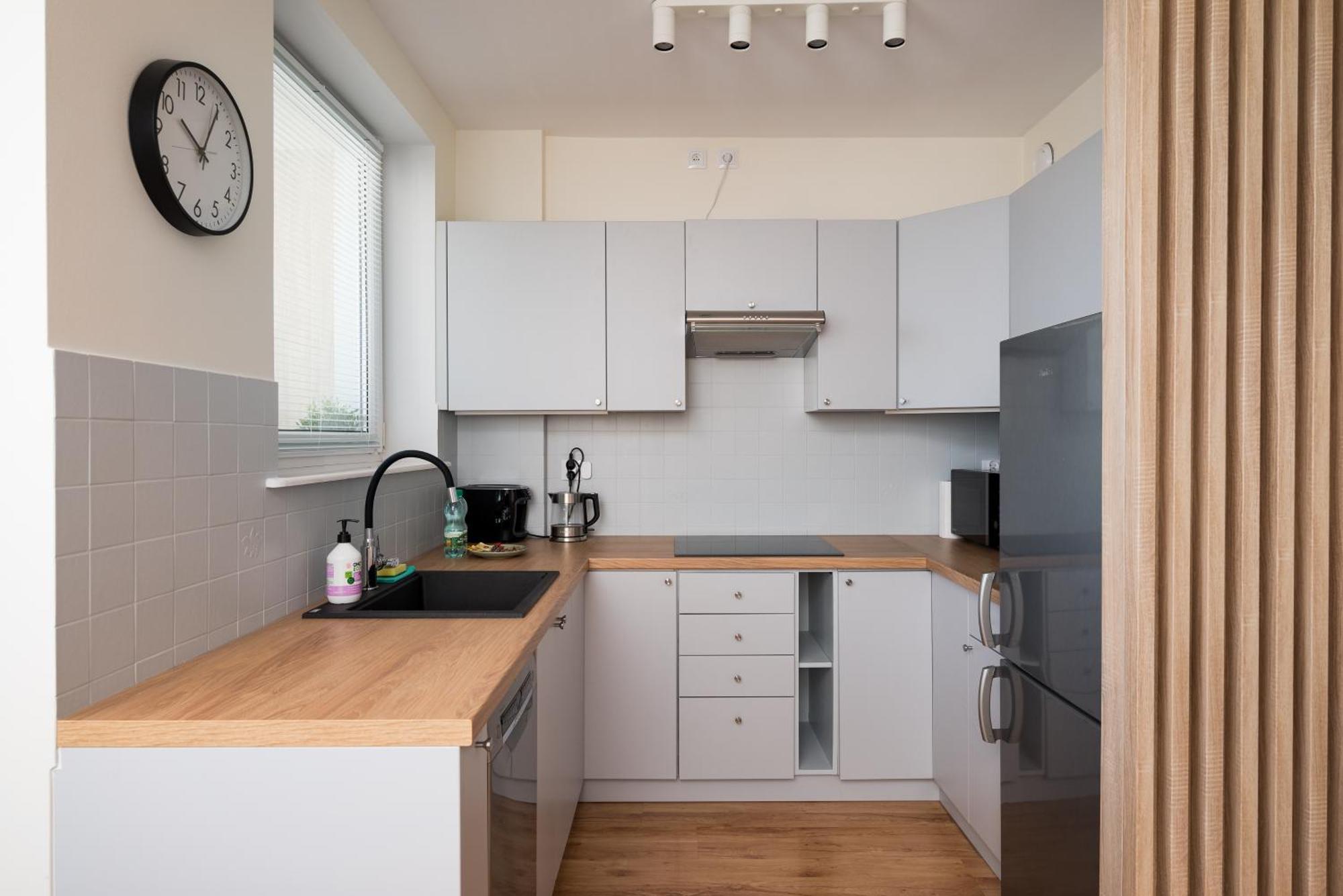 Metro Stoklosy Comfort Apartment *