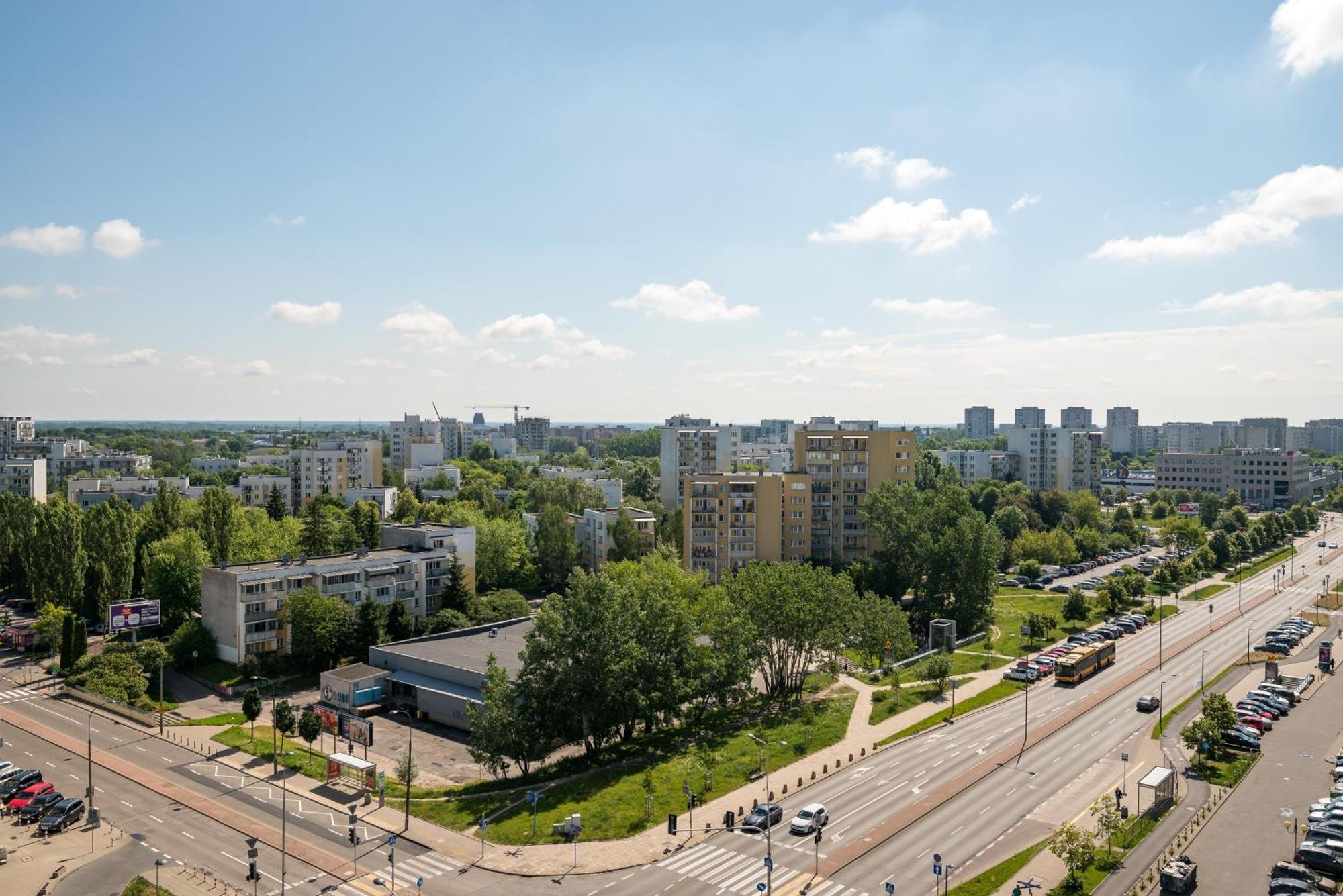 Metro Stoklosy Comfort Apartment Warsaw